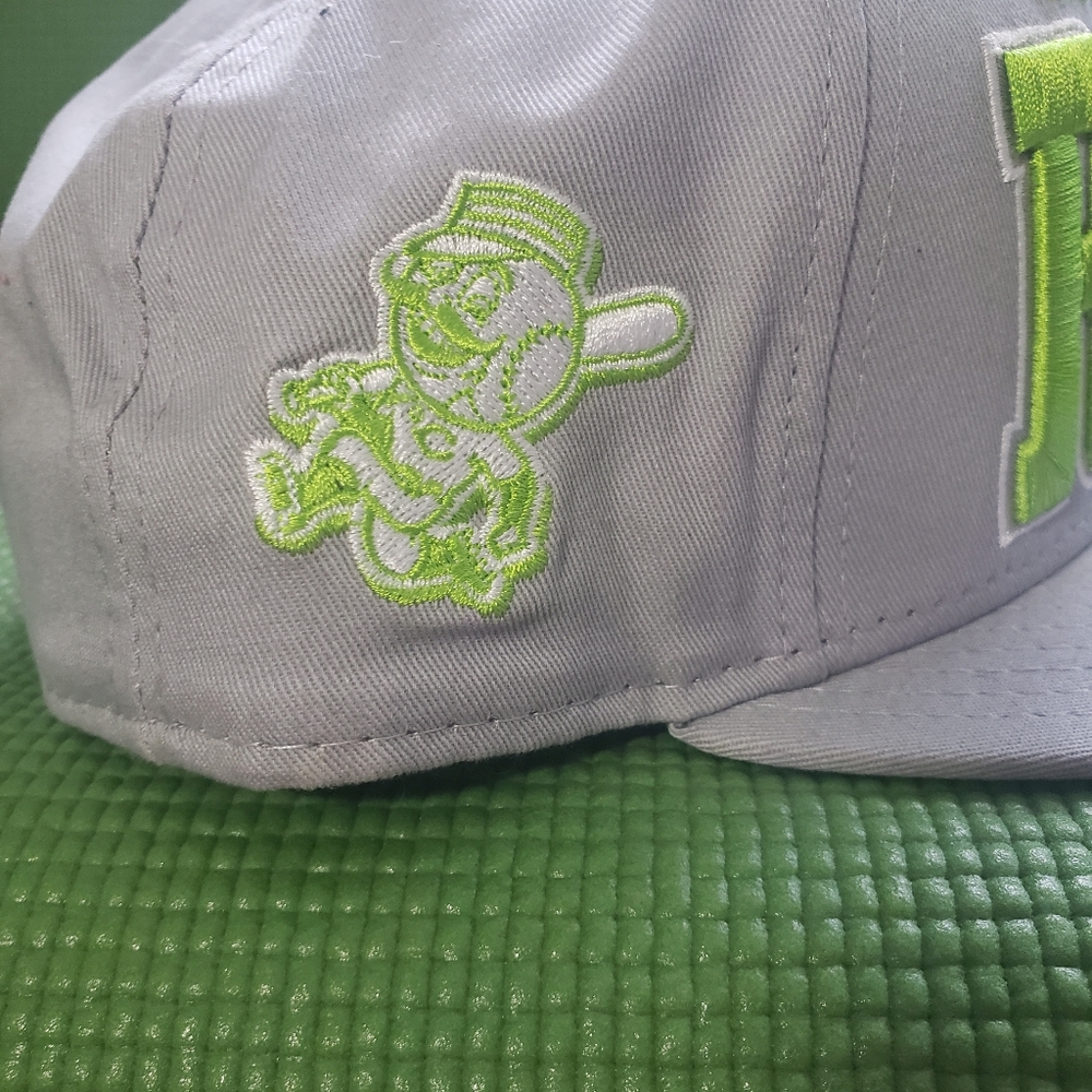 New Era Cincinnati Reds Snapback - Picture 2 of 4
